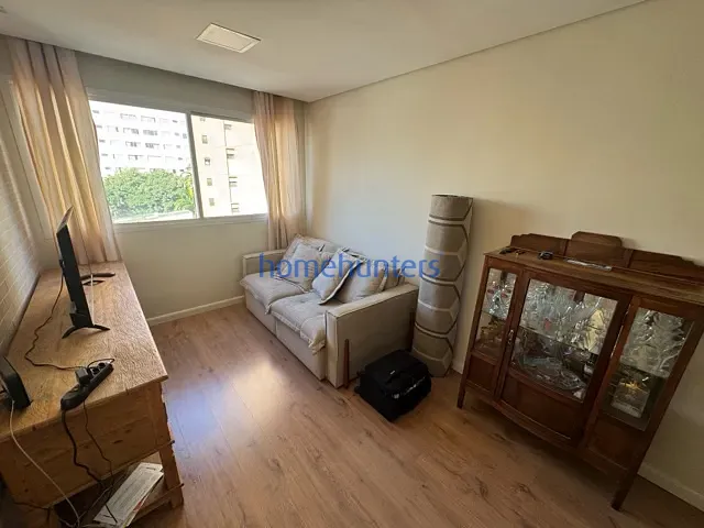 Apartamento 1 quarto e 1 banheiro, para alugar, no bairro Cambuí em Campinas