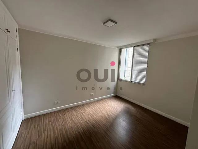 Apartamento 3 quartos e 2 banheiros, à venda, no bairro Itaim Bibi em São Paulo