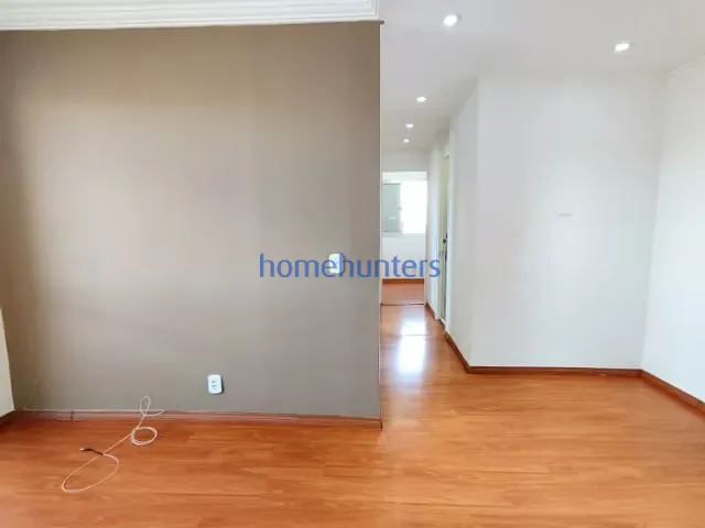 Apartamento com 55m² 3 quartos e 1 banheiro, para alugar, no bairro Parque Itália em Campinas