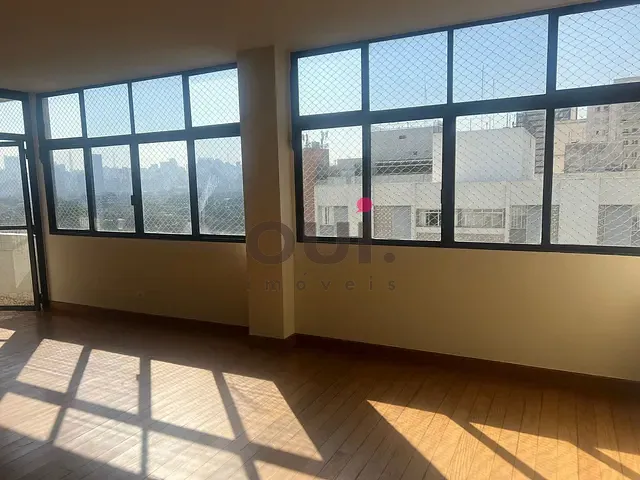 Apartamento 3 quartos e 2 banheiros, à venda ou para alugar, no bairro Itaim Bibi em São Paulo