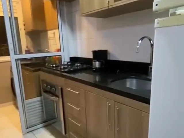 Apartamento 2 quartos e 1 banheiro, para alugar, no bairro Jardim Marilu em Carapicuíba
