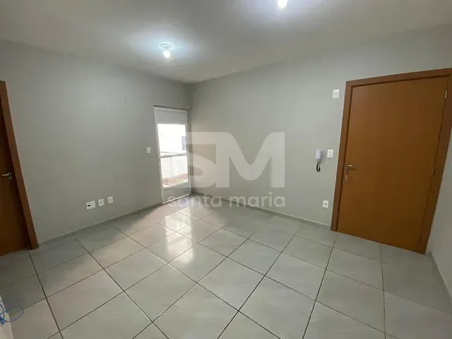 Apartamento 2 quartos e 1 banheiro, para alugar, no bairro Pinheirinho em Chapecó