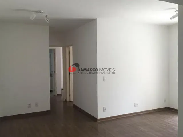 Apartamento 2 quartos e 1 banheiro, para alugar, no bairro Santa Paula em São Caetano do Sul