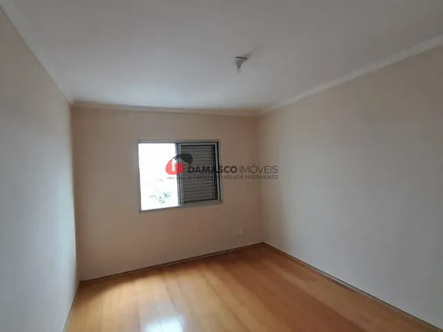 Apartamento 3 quartos e 2 banheiros, para alugar, no bairro Osvaldo Cruz em São Caetano do Sul