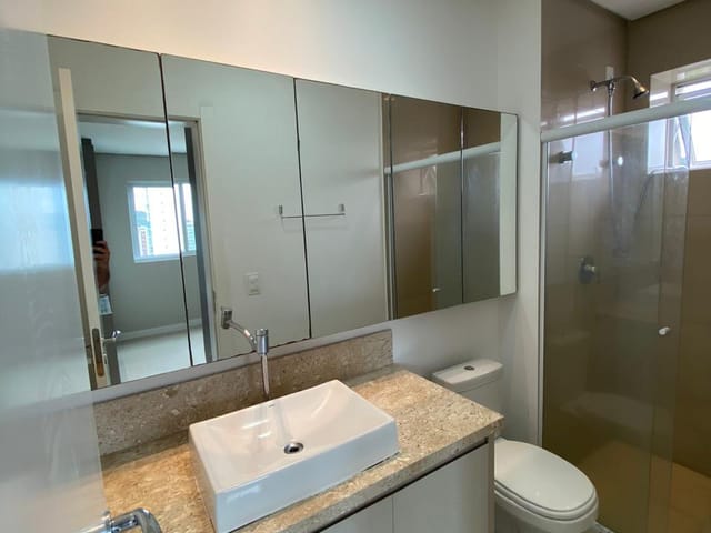 Apartamento com 133m² 3 quartos e 4 banheiros, à venda, no bairro Pioneiros em Balneário Camboriú