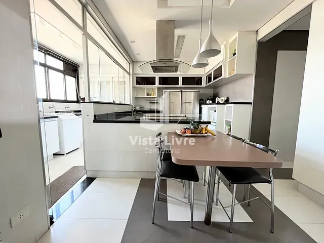 Apartamento com 340m² 3 quartos e 4 banheiros, à venda, no bairro Vila Rosália em Guarulhos
