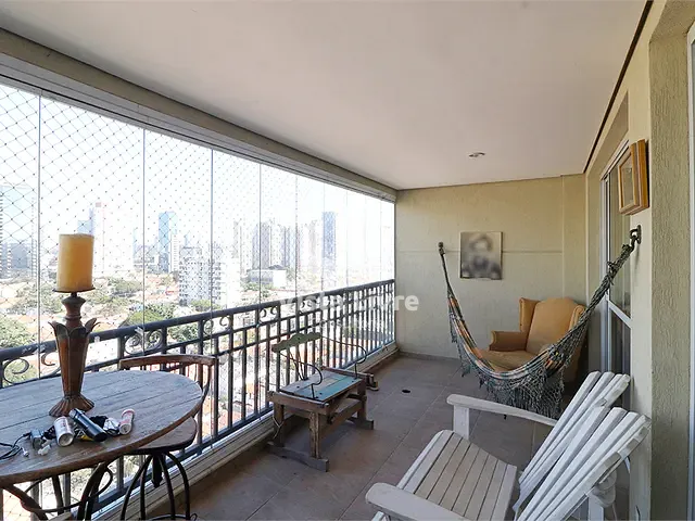 Apartamento com 170m² 3 quartos e 3 banheiros, à venda, no bairro Cidade Monções em São Paulo