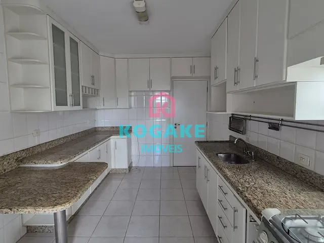 Apartamento com 140m² 4 quartos e 4 banheiros, à venda, no bairro Jardim Apolo em São José dos Campos