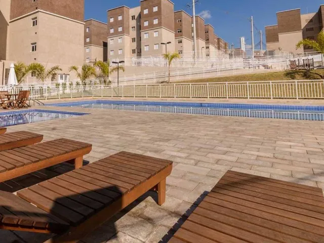 Apartamento 2 quartos e 1 banheiro, à venda, no bairro Jardim Petrópolis em Cotia