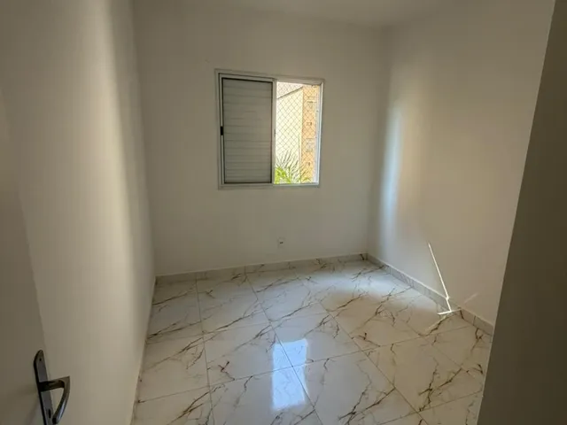 Apartamento 2 quartos e 1 banheiro, à venda, no bairro Jardim Petrópolis em Cotia