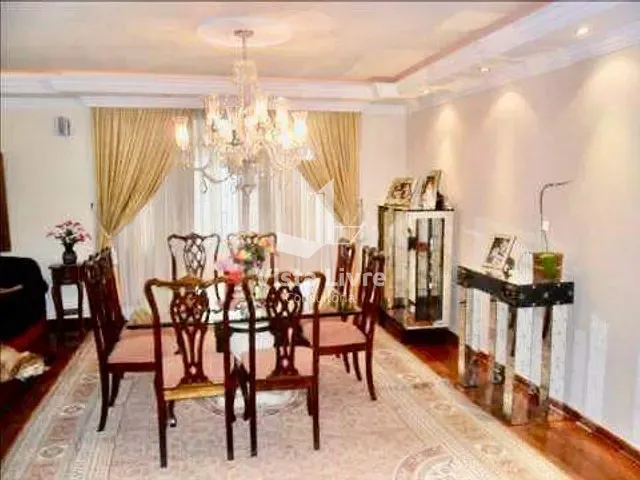 Apartamento com 187m² 3 quartos e 3 banheiros, à venda, no bairro Santa Cecilia em São Paulo