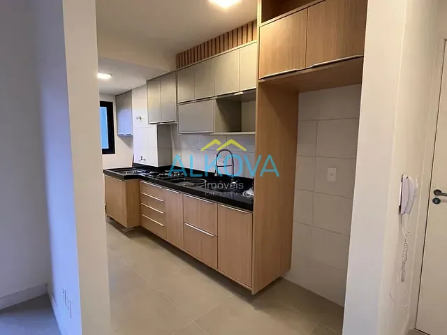 Apartamento 2 quartos e 2 banheiros, à venda ou para alugar, no bairro Parque Industrial em São José dos Campos