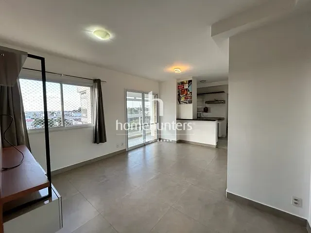 Apartamento 2 quartos e 2 banheiros, para alugar, no bairro Mansões Santo Antônio em Campinas