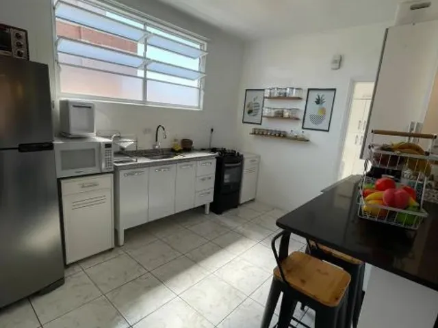 Apartamento 2 quartos e 2 banheiros, à venda, no bairro Aparecida em Santos