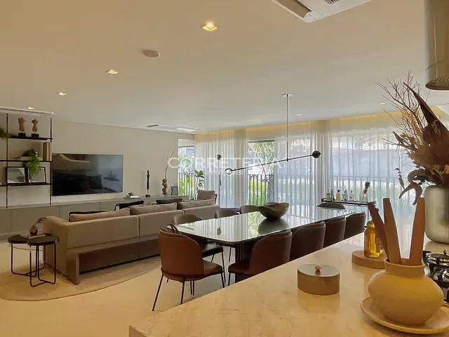 Apartamento 3 quartos e 4 banheiros, à venda, no bairro Vila Clementino em São Paulo