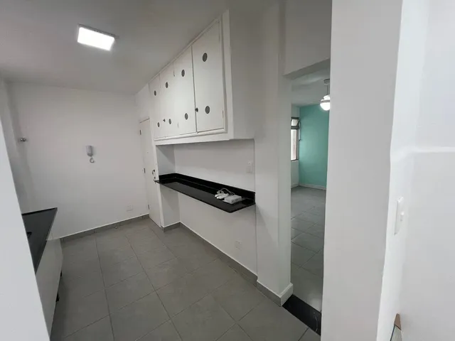 Apartamento 2 quartos e 2 banheiros, à venda, no bairro José Menino em Santos