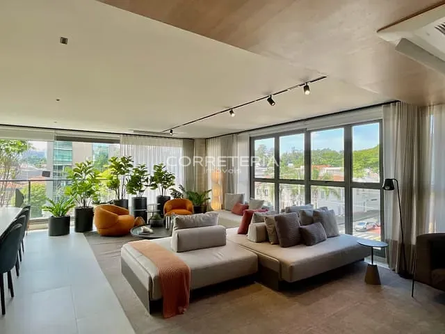 Apartamento 3 quartos e 4 banheiros, à venda, no bairro Jardim Paulista em São Paulo