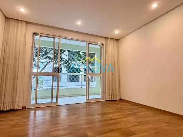 Apartamento 4 quartos e 1 banheiro, à venda, no bairro Parque Residencial Aquarius em São José dos Campos