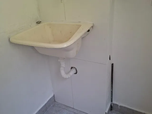 Apartamento 2 quartos e 1 banheiro, para alugar, no bairro Conjunto Promorar Raposo Tavares em São Paulo