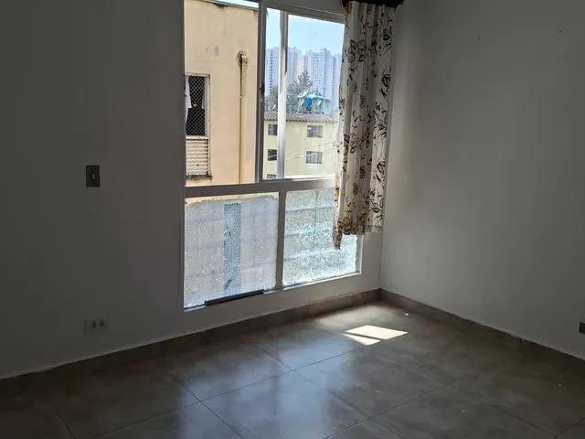 Apartamento 2 quartos e 1 banheiro, para alugar, no bairro Conjunto Promorar Raposo Tavares em São Paulo