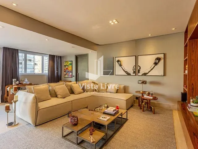 Apartamento com 220m² 2 quartos e 3 banheiros, à venda, no bairro Vila Nova Conceição em São Paulo