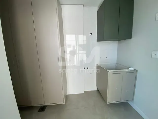 Apartamento 3 quartos e 3 banheiros, para alugar, no bairro Centro em Chapecó