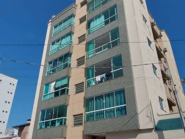 Apartamento com 90m² 3 quartos e 2 banheiros, à venda, no bairro Meia Praia em Itapema