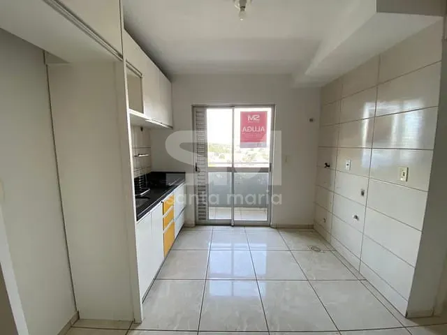 Apartamento 2 quartos e 1 banheiro, para alugar, no bairro Efapi em Chapecó