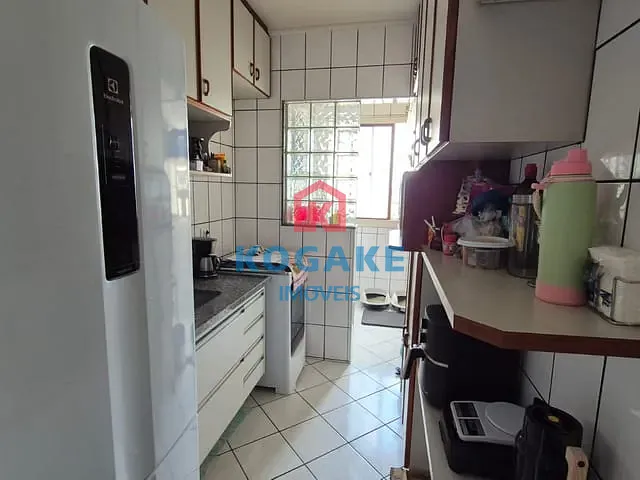 Apartamento 3 quartos e 2 banheiros, à venda, no bairro Conjunto Residencial Trinta e Um de Março em São José dos Campos