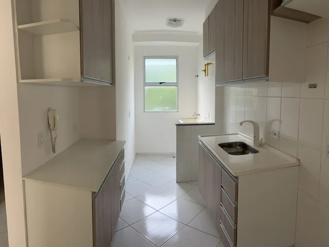Apartamento 2 quartos e 1 banheiro, para alugar, no bairro Parque Frondoso em Cotia