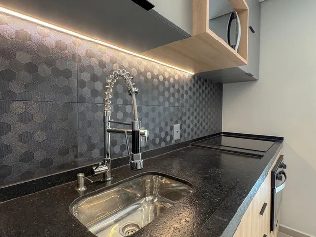 Apartamento com 46m² 1 quarto e 1 banheiro, para alugar, no bairro Dezoito do Forte Empresarial/Alphaville. em Barueri