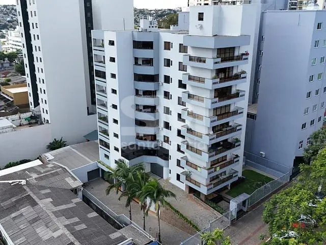 Apartamento com 428m² 4 quartos e 3 banheiros, para alugar, no bairro Centro em Chapecó