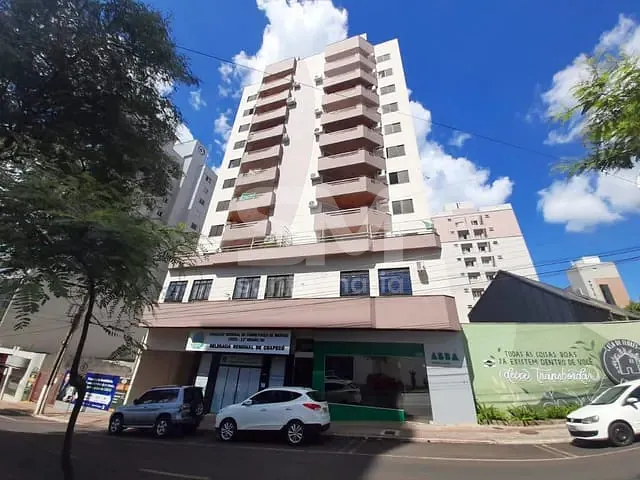 Apartamento 3 quartos e 2 banheiros, para alugar, no bairro Centro em Chapecó