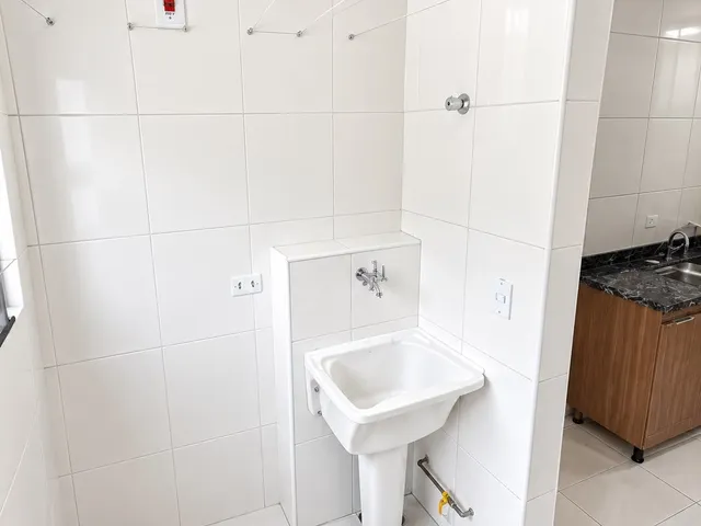Apartamento 2 quartos e 1 banheiro, para alugar, no bairro Cidade da Saúde em Itapevi