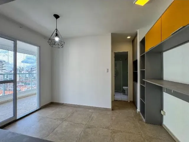 Apartamento 1 quarto e 1 banheiro, à venda, no bairro Vila Madalena em São Paulo