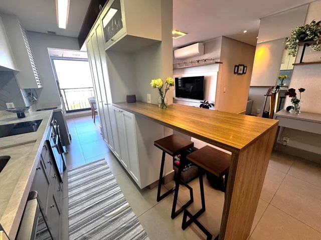 Foto do Apartamento - APARTAMENTO MOBILIADO À VENDA NO TAQUARAL | LIVING CELEBRATION | ANDAR ALTO E SOL DA MANHÃ | Home Hunters
