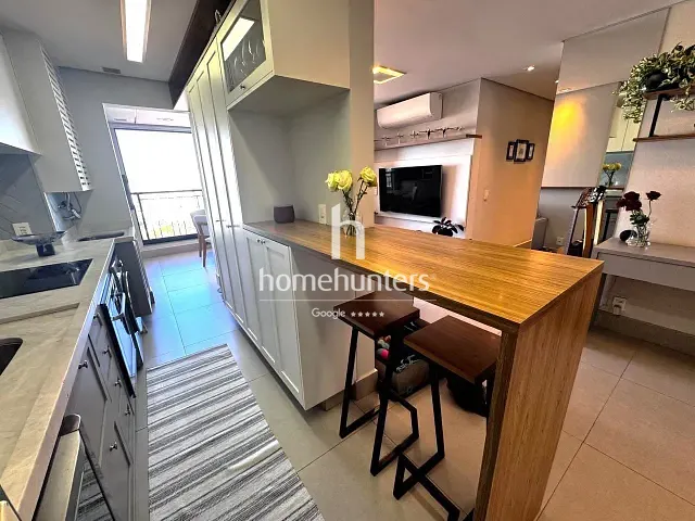 Apartamento 2 quartos e 2 banheiros, à venda, no bairro Taquaral em Campinas