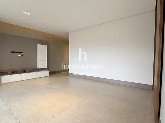 Apartamento 3 quartos e 2 banheiros, para alugar, no bairro Vila Brandina em Campinas