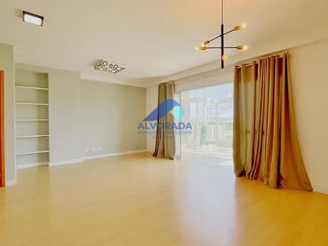 Apartamento 3 quartos e 2 banheiros, à venda ou para alugar, no bairro Vila Ema em São José dos Campos