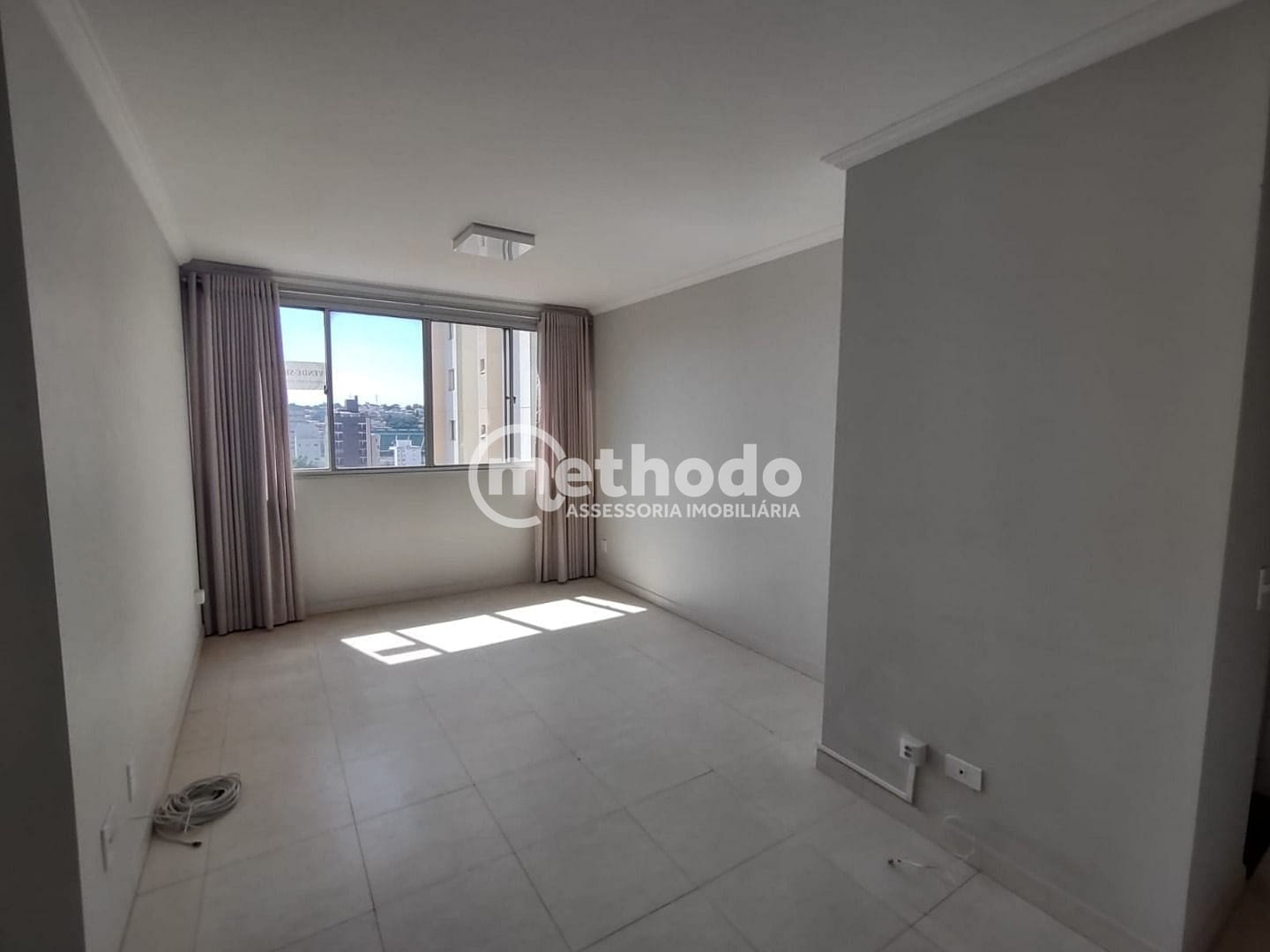 Apartamento, 3 quartos, 100 m² - Foto 2