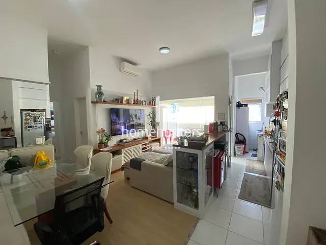 Apartamento 2 quartos e 2 banheiros, à venda, no bairro Centro em Campinas