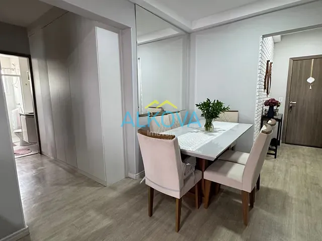 Apartamento 2 quartos e 2 banheiros, à venda, no bairro Jardim Anhembi em São José dos Campos