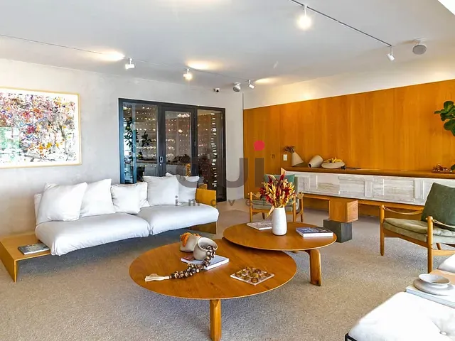 Apartamento 3 quartos e 4 banheiros, à venda, no bairro Moema em São Paulo