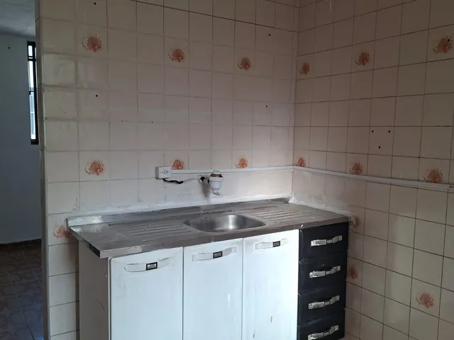 Apartamento 2 quartos e 1 banheiro, para alugar, no bairro Conjunto Promorar Raposo Tavares em São Paulo