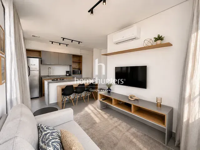Apartamento com 96m² 1 quarto e 1 banheiro, à venda, no bairro Cambuí em Campinas