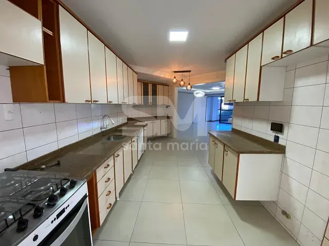 Apartamento 3 quartos e 2 banheiros, para alugar, no bairro Centro em Chapecó