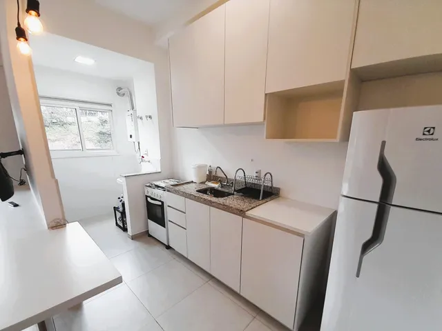 Apartamento com 35m² 1 quarto e 1 banheiro, para alugar, no bairro Granja Viana em Cotia