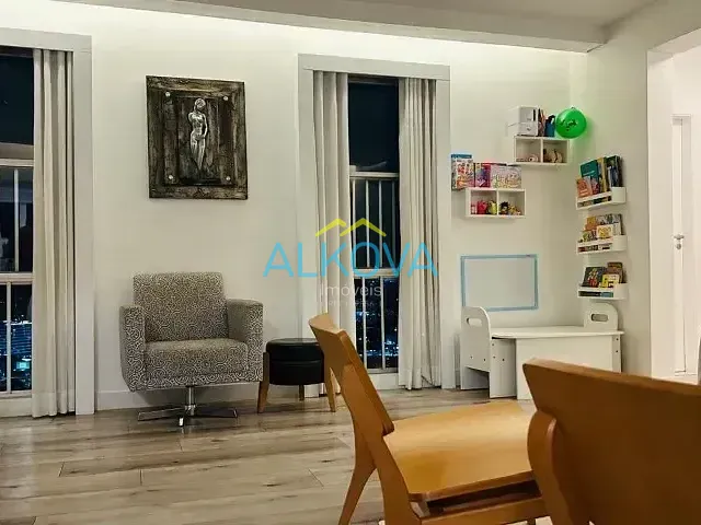 Apartamento 3 quartos e 2 banheiros, à venda, no bairro Jardim São Dimas em São José dos Campos