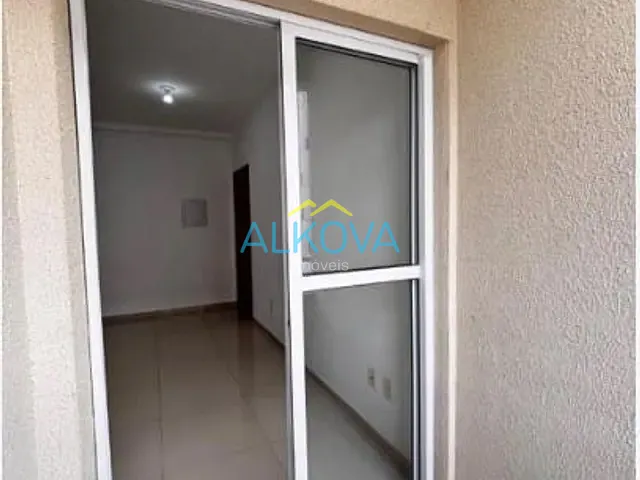 Apartamento 2 quartos e 1 banheiro, à venda, no bairro Jardim Oriente em São José dos Campos