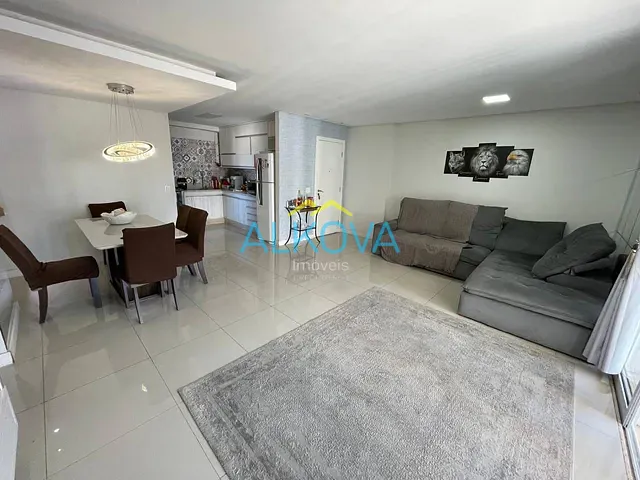 Apartamento 3 quartos e 2 banheiros, à venda, no bairro Vila Industrial em São José dos Campos